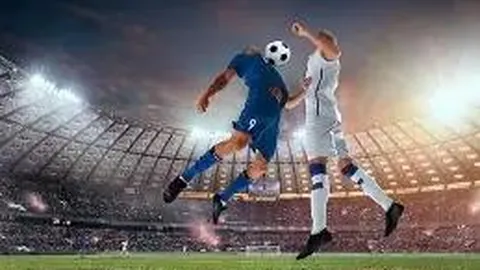 追求“梦想”球场，公益足球队首战沙滩足球赛喜获季军