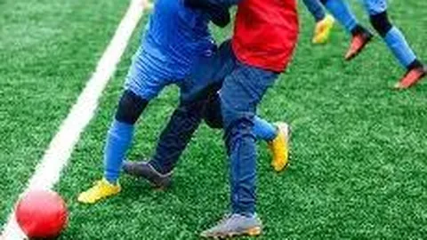 曼联未与阿德耶米接触，球员正在考虑未来方向